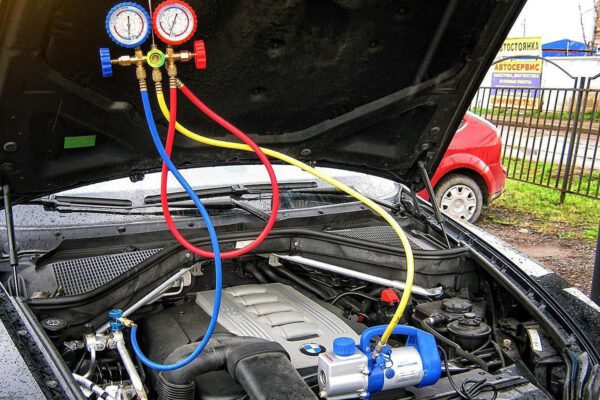 Automotive Air Conditioning  - Refrigeration Licence ( AAC02)
